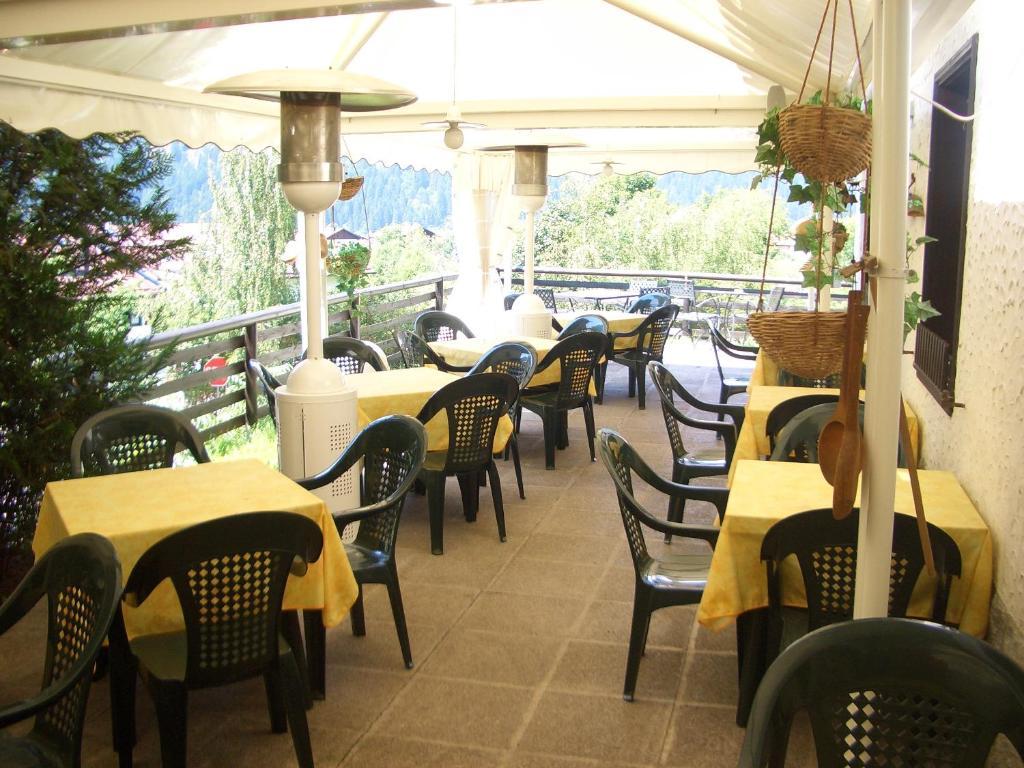 Chalet Fiocco Di Neve Pinzolo Exterior photo
