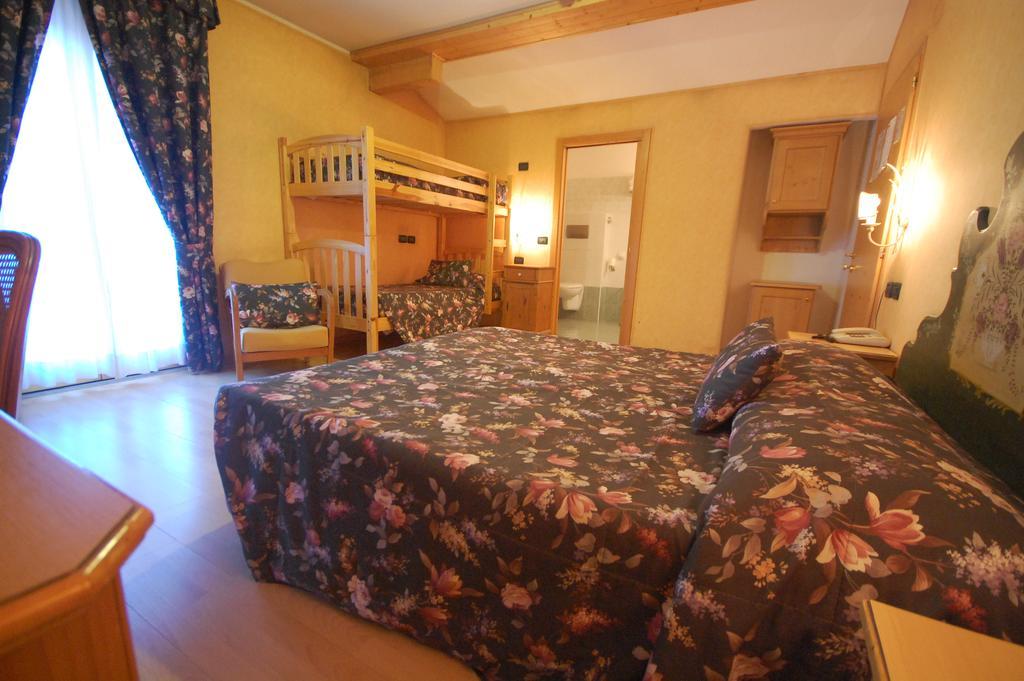Chalet Fiocco Di Neve Pinzolo Exterior photo